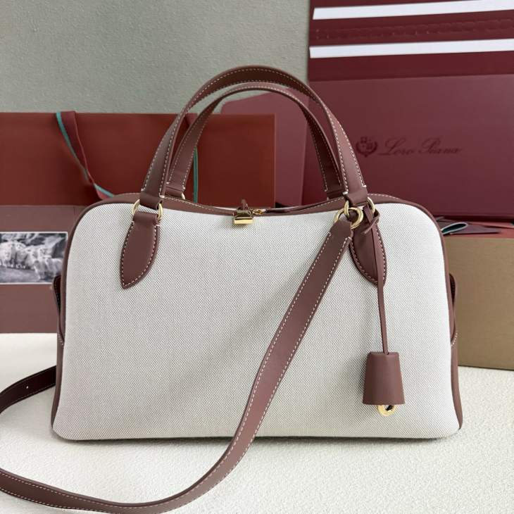 Picture of Loro Piana Handbags _SKUfw208999773fw